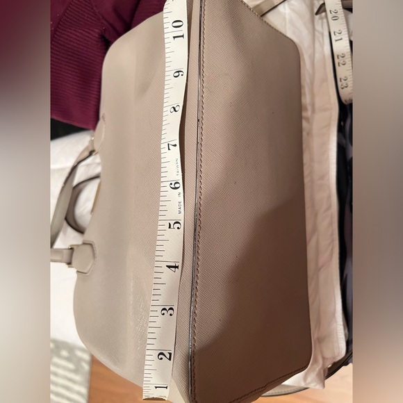 Kate Spade Satchel - Picture 14 of 16